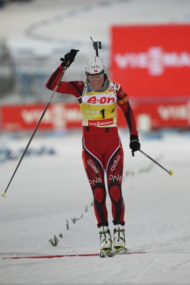 Tora Berger (Norway) celebrating a victory earlier this season in Ostersund, Sweden. Photo: Fischer/NordicFocus.