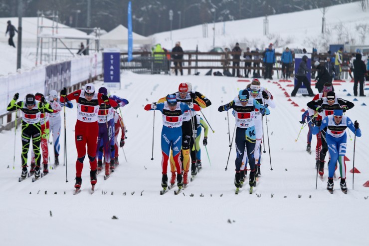 The junior men's relay gets underway on the last day of competition at the 2013 Junior World Championships in Liberec, Czech Republic. Photo: Eric Packers.