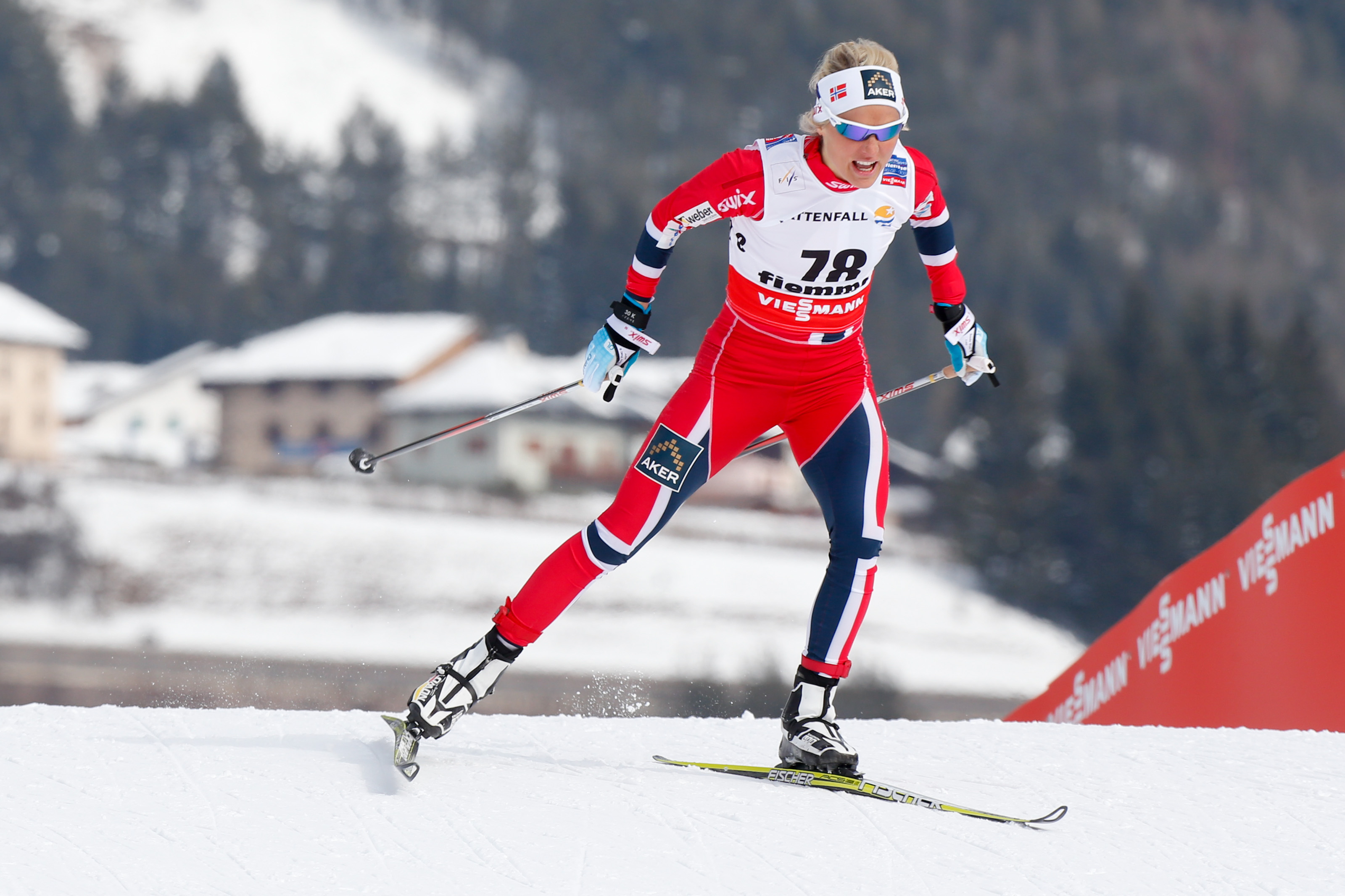 Therese Johaug on her way to capturing gold in the 10 k freestyle individual start at 2013 World Championships in Val di Fiemme, Italy. The Norwegian beat teammate Marit Bjørgen by 10.2 seconds for the win. (Photo: Fiemme2013)