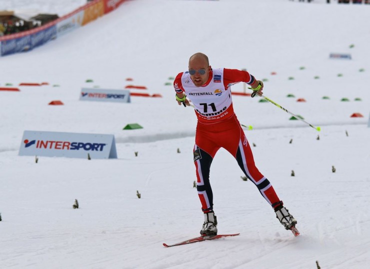 Tord Asle Gjerdalen of Norway on his way to securing his second World Championships bronze in Wednesday's 15 k freestyle individual start. Originally not on the start list, Gjerdalen competed in place of teammate Martin Johnsrud Sundby.