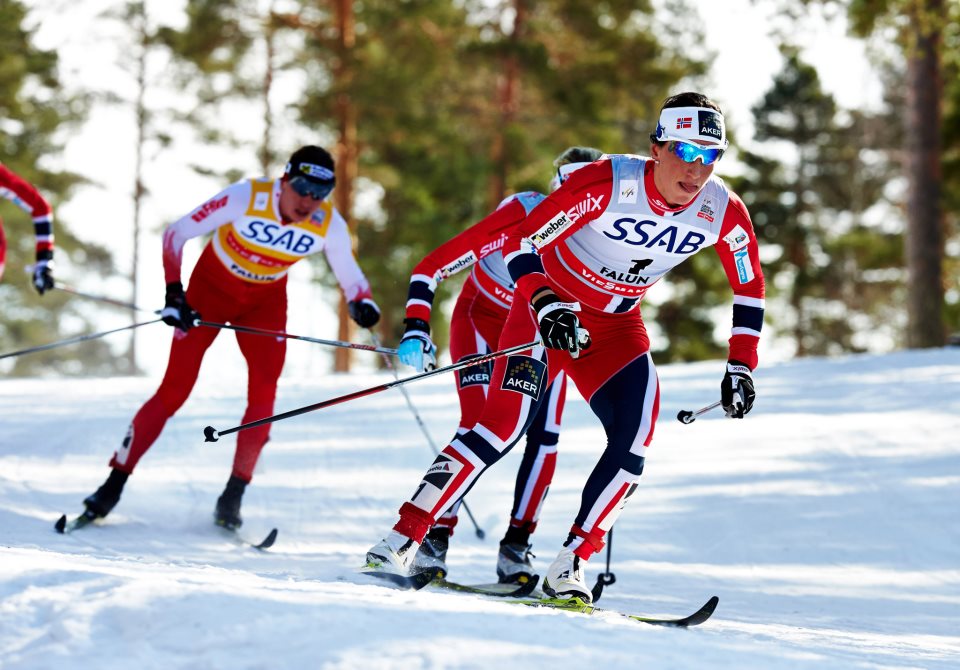 Marit Bjorgen leads Norwegian teammate Therese Johaug (c) and Poland's Justyna Kowaczyk (l) during Saturday's 10 k classic mass start at the 2013 World Cup Finals in Falun, Sweden. Bjørgen went on to win by 3.9 seconds, Johaug was second, and Kowalczyk took fourth, 0.1 seconds behind Norway's Heidi Weng (not shown) in third. (Photo: Fischer/Nordic Focus; facebook.com/FIS Cross Country)