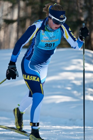 Hannah Boyer (NSCF-FXC) anchoring her Alaska OJ girls relay to a victory at 2013 Junior Nationals in Fairbanks, Alaska. (Photo: bertboyer.zenfolio.com. Proceeds go to NNF)