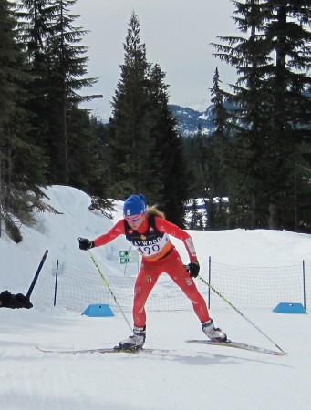 Caitlin Gregg (CXC) en route to the overall win in Sunday's 5 k freestyle individual start at Canadian Nationals in Whistler, B.C. 