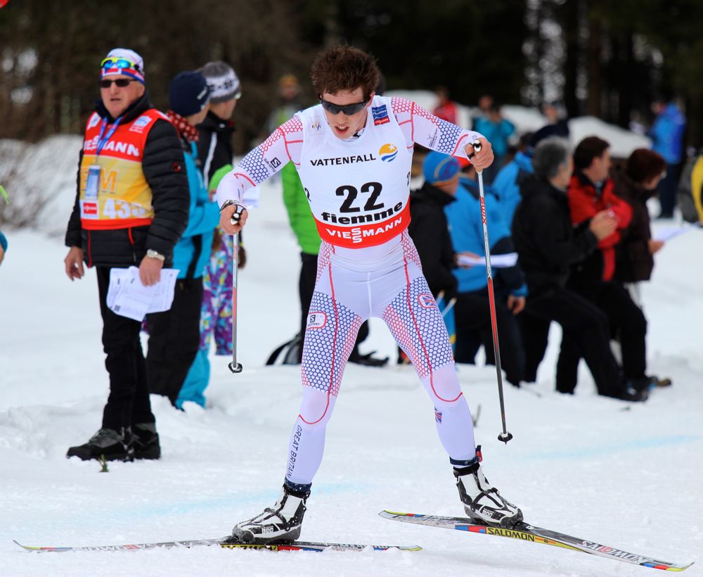 Andrew Musgrave (GBR) en route to 28th in the 15 k skate at 2013 World Championships in Val di Fiemme.