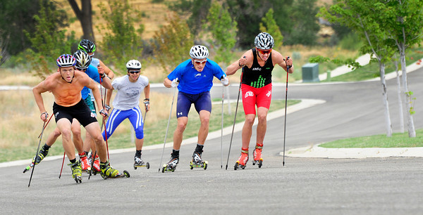 Erik Bjornsen (APU/USST) leads the men's group during sprint training at APU's altitude camp. (Photo: Tom Kelly/USSA)