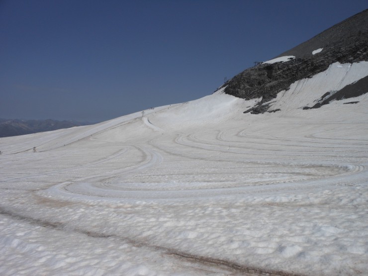 At nearly 11,000 feet, the looping tracks of the Cristallo nordic trails at Passo dello Stelvio.