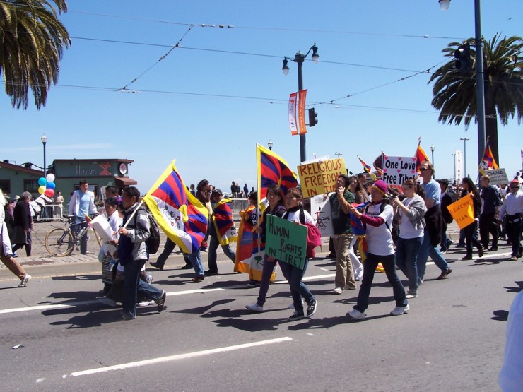 The Olympic Torch Protest in San Francisco, just prior to the 2008 Games in Beijing (Photo: Elliott Harmon, Creative Commons License).