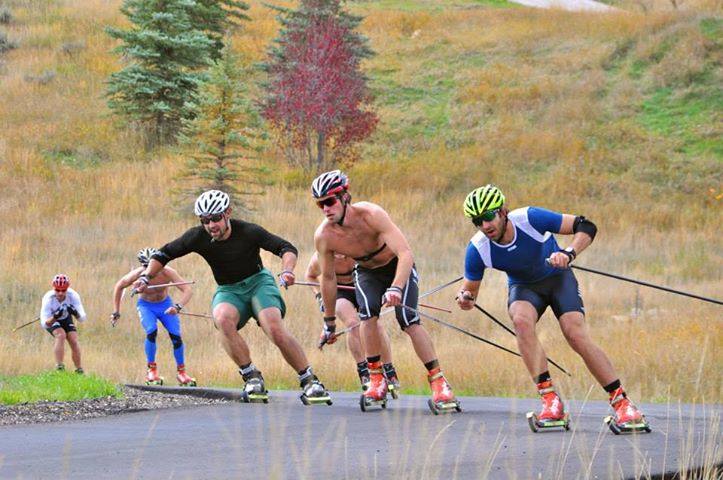 Dakota Blackhorse-von Jess (l) gets the inside line while training head-to-head with Skyler Davis (c) and Sam Tarling earlier this month at Soldier Hollow in Midway, Utah. (Photo: Tom Kelly/U.S. Ski Team) 