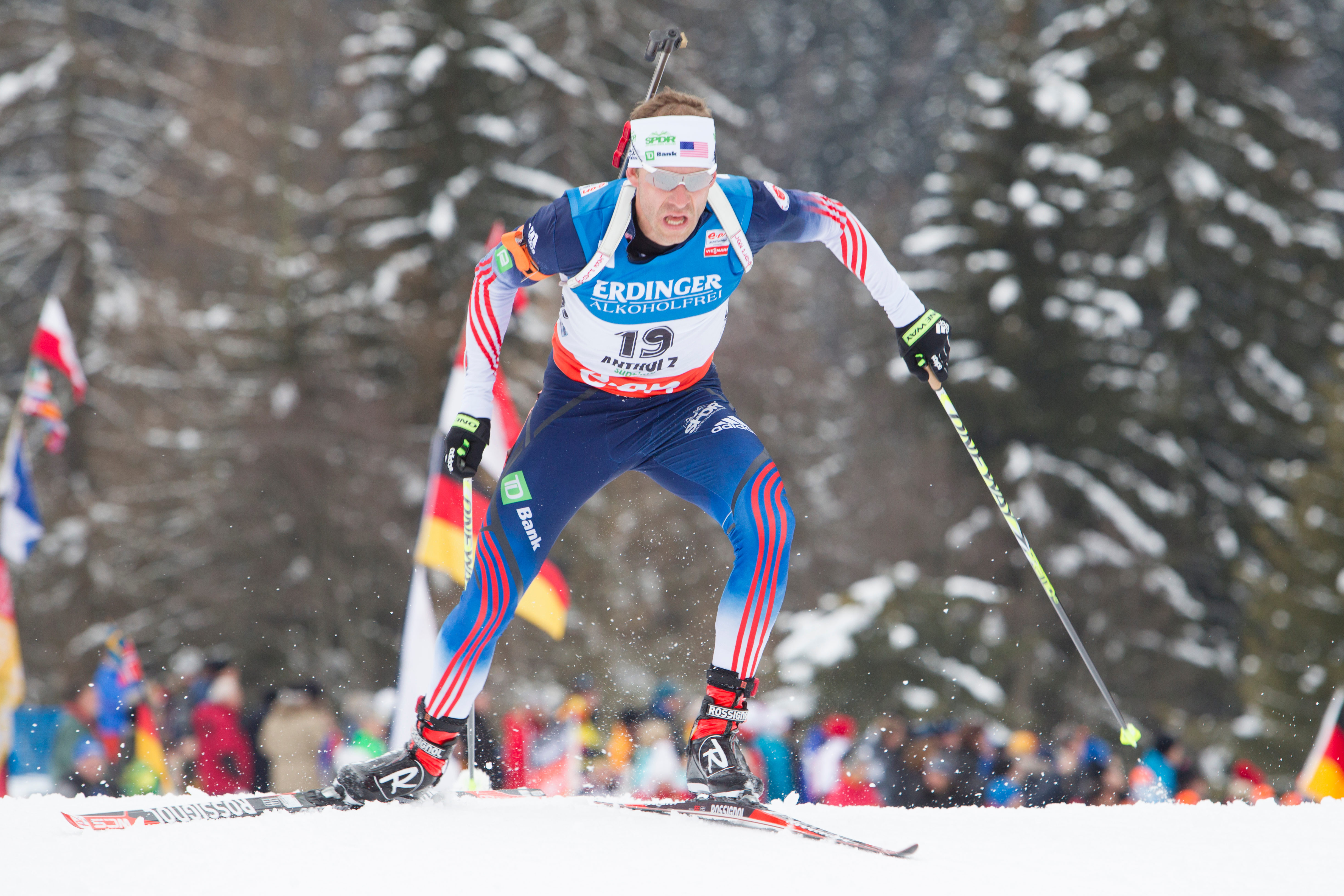 Lowell Bailey (USA) working hard for 12th place in the Antholz, Italy, 12.5 k pursuit. Photo: USBA/NordicFocus.com.