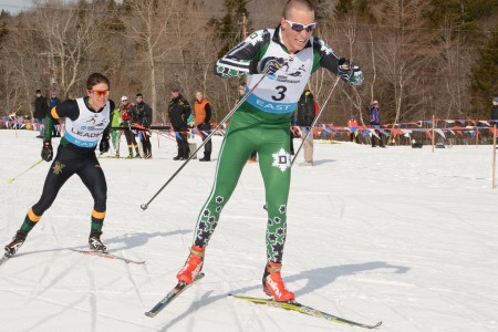 Scott Patterson (L) and Paddy Caldwell sprint to the line on Saturday