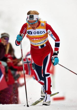 Therese Johaug racing in Oslo last weekend has maintained her grip on the yellow bib. Photo: Fischer/NordicFocus