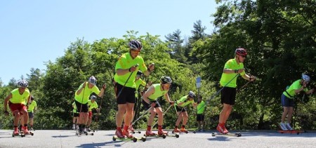 Rollerskiing at an REG camp (Photo: NNF)
