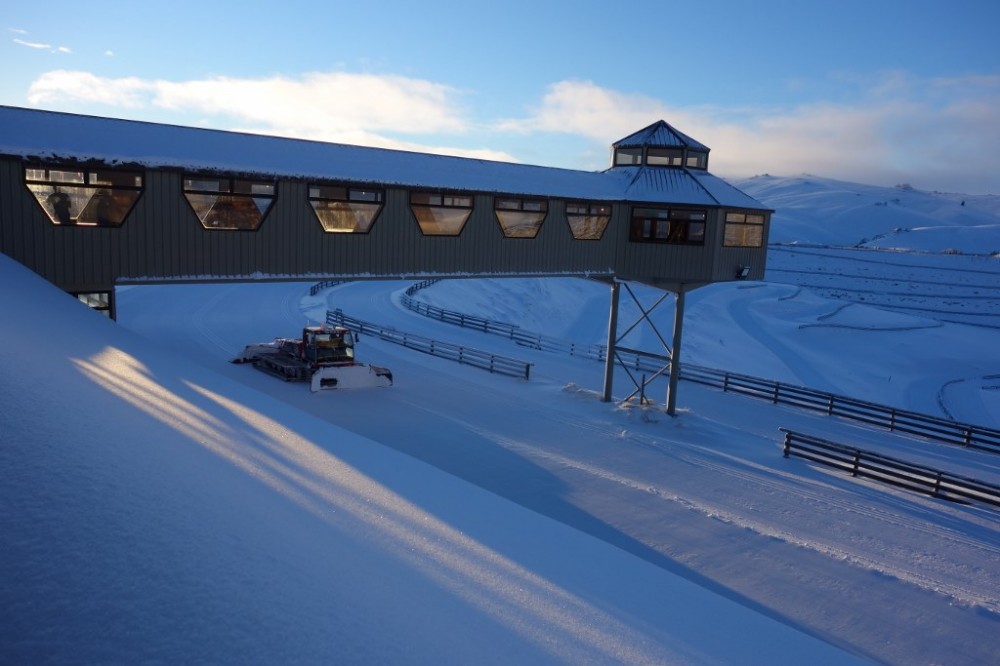 The Snow Farm in Wanaka, New Zealand. (Photo: Noah Hoffman/NoahHoffman.com) 
