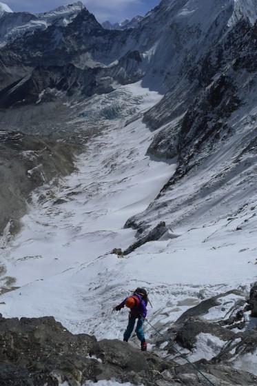Kristin Størmer-Steira rappels during her three-week trek with Devon Kershaw in the Himalayas in April. (Photo: Devon Kershaw)