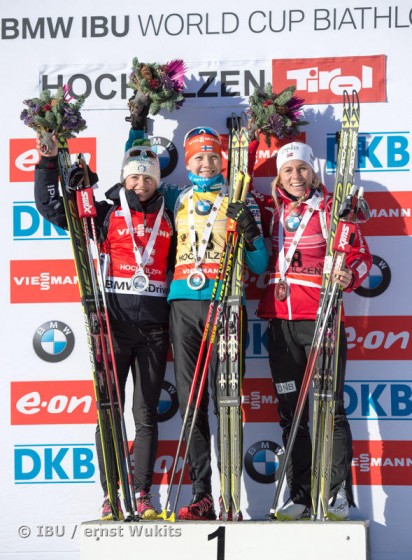 The women's podium after the Hochfilzen World Cup 7.5 k sprint on Friday, with Finland's Kaisa Mäkäräinen (c) in first, Italy 's Karin Oberhofer (l) in second, and Norway's Tiril Eckhoff in third. (Photo: IBU/Ernst Wukits)