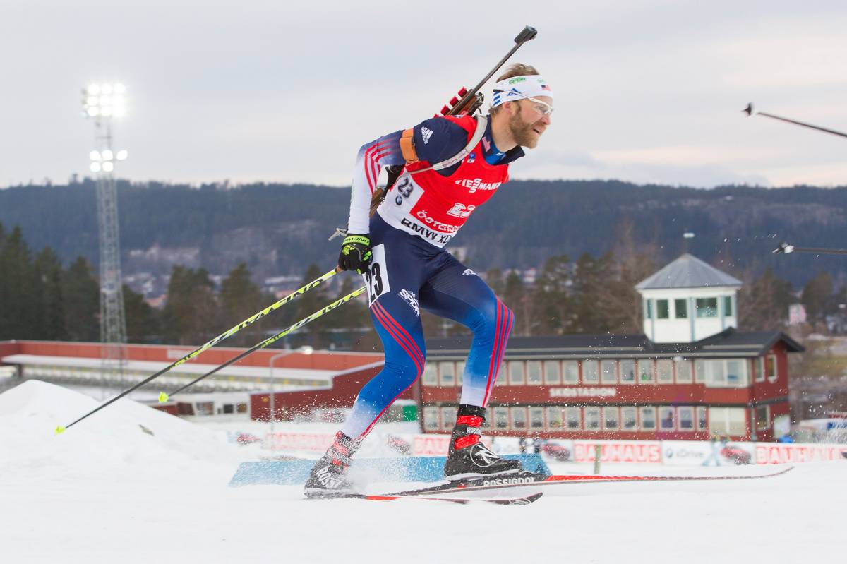 Lowell Bailey skied and shot his way from 23rd into 17th place in today's 12.5 k World Cup pursuit. Photo: USBA/NordicFocus.