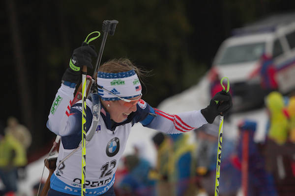 Susan Dunklee racing to 21st place in Friday's 7.5 k World Cup sprint in Oberhof, Germany. (Photo: USBA/NordicFocus.com)