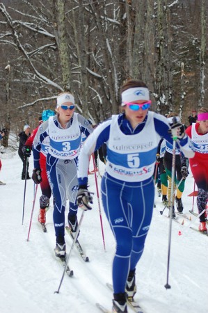 Olivia Amber (CBC) leads eventual winner Annika Taylor early in the race. Amber would go in to finish 8th in the event