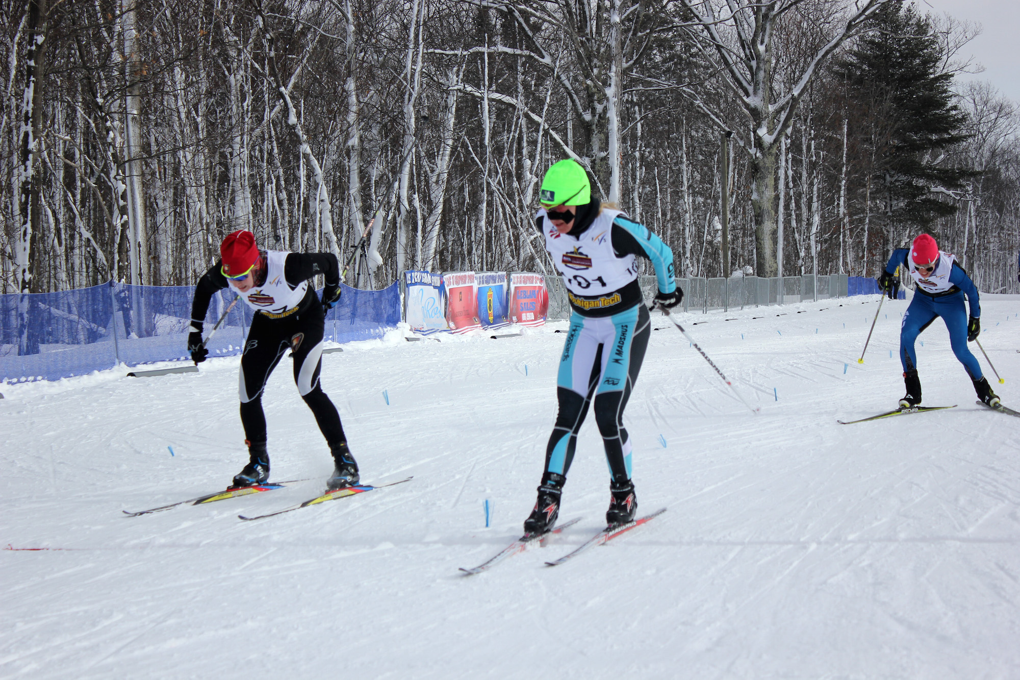 Caitlin Gregg (r) edges Jennie Bender for second place in the women's 1.5 k freestyle-sprint final (behind Rosie Brennan) at U.S. nationals in Houghton, Mich.