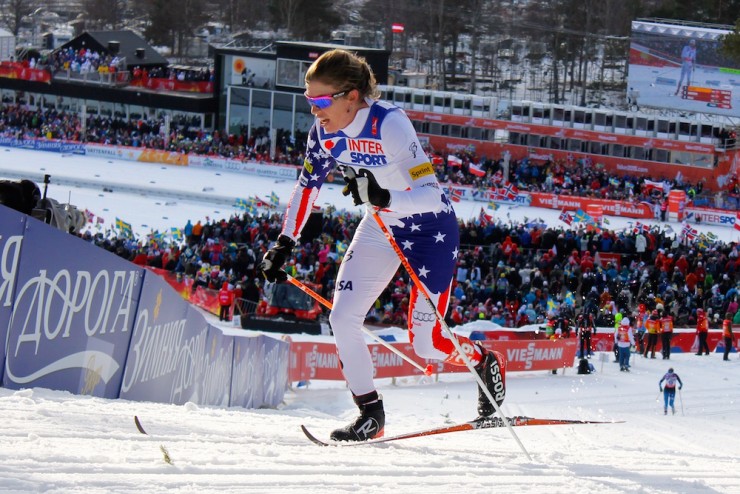 Rosie Brennan skiing in the 30 k mass start at the 2015 World Championships as she focuses on staying on the tails of Justyna Kowalczyk of Poland.