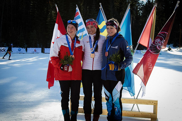 (l-r) Nadia Moser, Leilani Tam Von Burg, Emily Dickson on the podium at Canada Winter Games in 2015. (Photo: Daniel Guay)