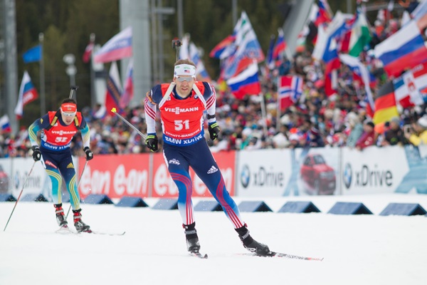 Lowell Bailey of the United States racing to 22nd place in the 12.5 k pursuit in Khanty-Mansiysk. (Photo: US Biathlon/NordicFocus.com)
