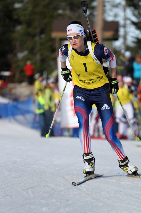 Clare Egan (Craftsbury Green Racing Project/U.S. National Team) racing to a big win in the 7.5 k sprint. (Photo: Mark Nadell/MacBeth Graphics)