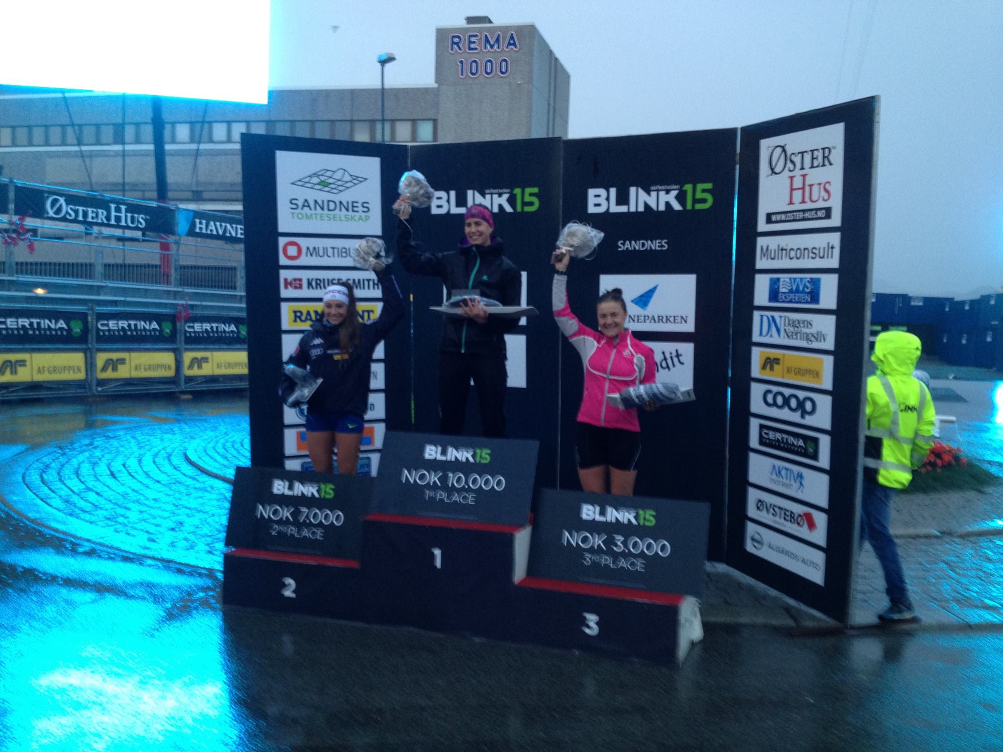 Canada's Rosanna Crawford atop the podium at the Blink festival. Her win in the biathlon final netted her 10,000 Norwegian crowns, equivalent to about $1,600 Canadian. (Photo: Matthias Ahrens)