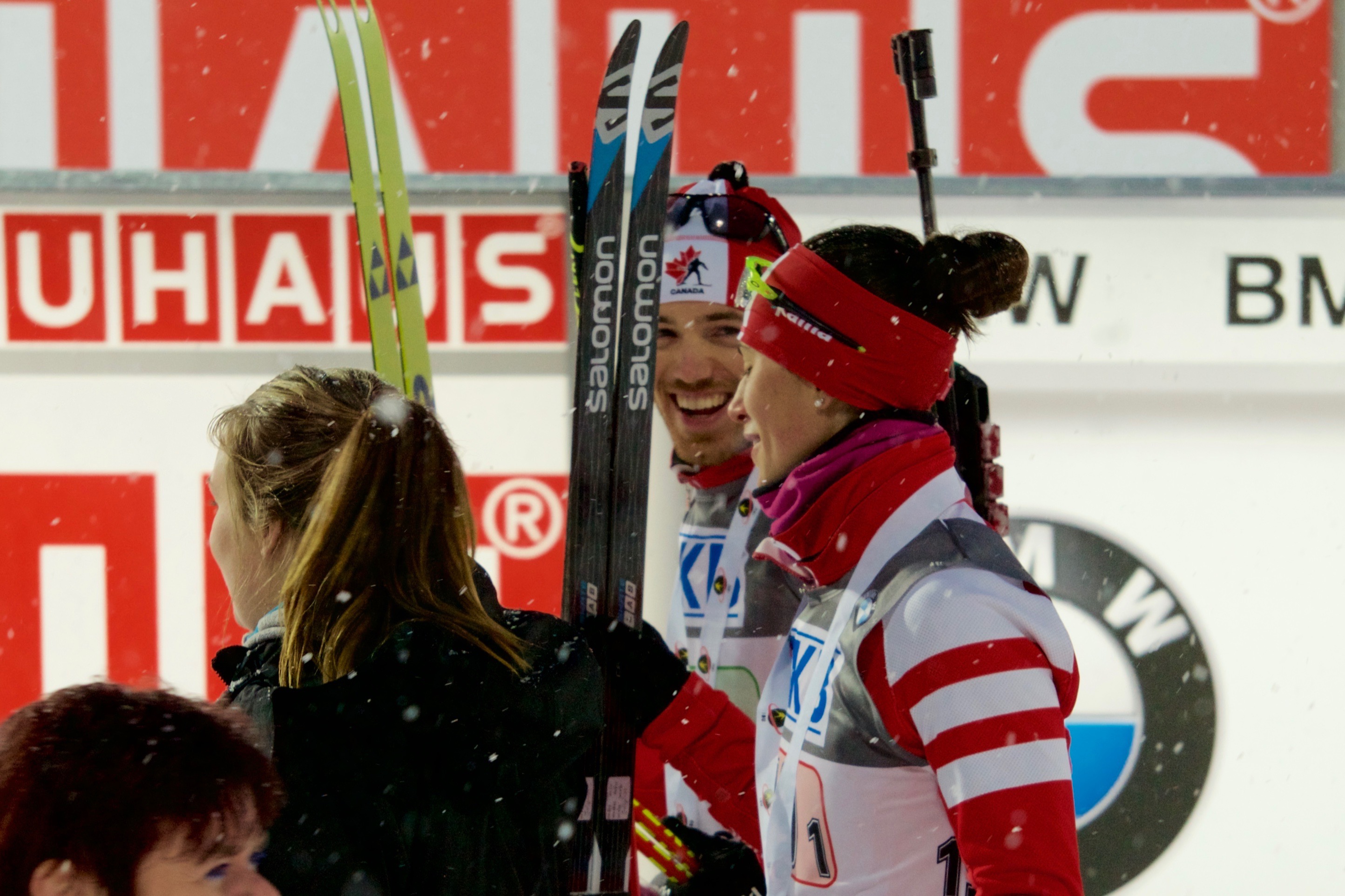 Nathan Smith and Rosanna Crawford chat happily at the flower ceremony after nabbing their first-ever relay podium. (Photo: Garth Jenkins)