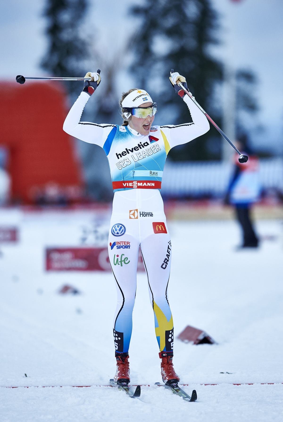 Stina Nilsson bringing it home in second place for Sweden. (Photo: Fischer/NordicFocus)