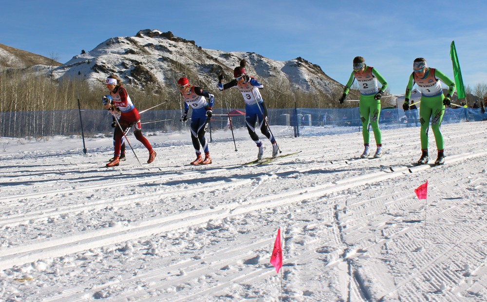 Skiers power onto the course at the start of the final. (From L to R: Veronika Mayerhofer, Becca Rorabaugh, Chelsea Holmes, Caitlin Patterson, Kaitlynn Miller)