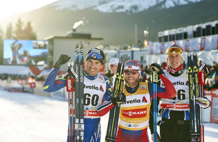 The men's 30 k freestyle podium at the World Cup in Davos, Switzerland, with winner Martin Johnsrud Sundby (c) of Norway, France's Maurice Manificat (l) in second, and Norway's Anders Gløersen (r) in third. (Photo: Fischer/NordicFocus)