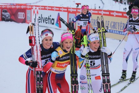 The women's World Cup 15 k skiathlon podium in Lillehammer, Norway, with Norway's Therese Johaug (c) in first and Heidi Weng (l) in second, and Sweden's Charlotte Kalla (5) in third. (Photo: WorldCup Lillehammer/Twitter)