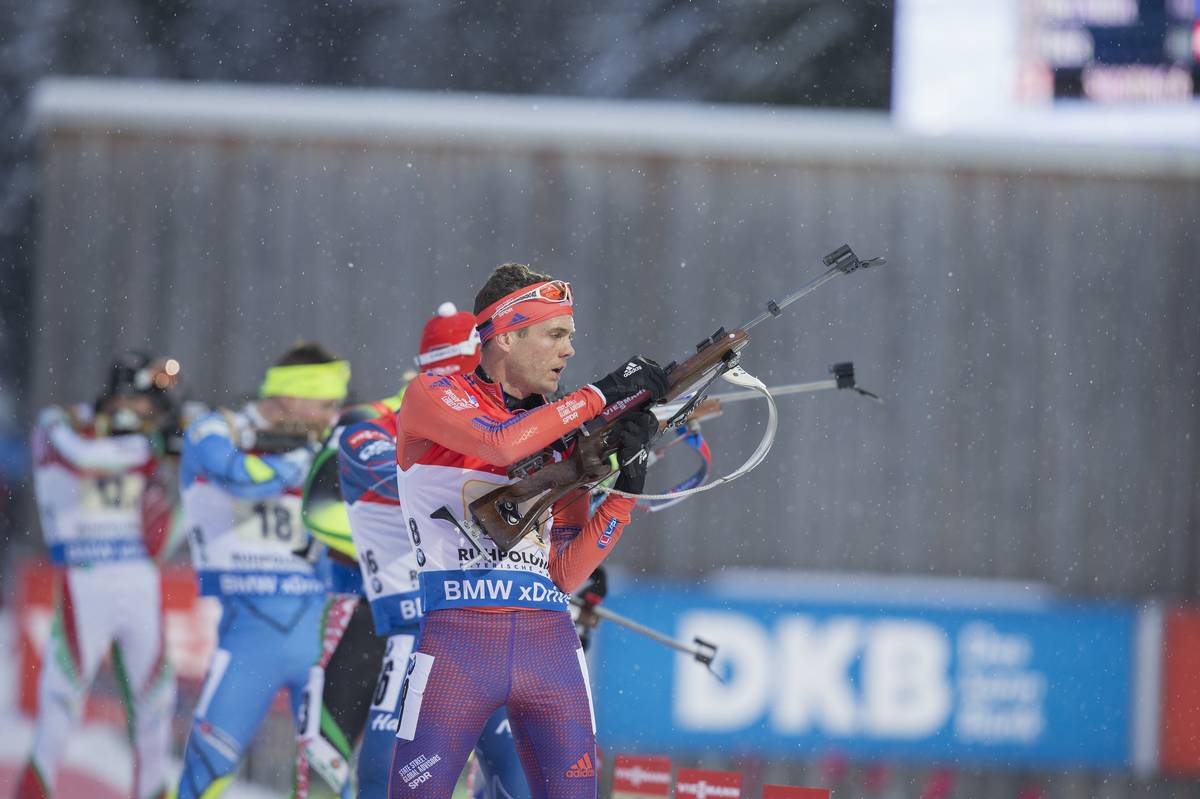 Tim Burke on the range in the Ruhpolding relay. (Photo: USBA/NordicFocus.com)