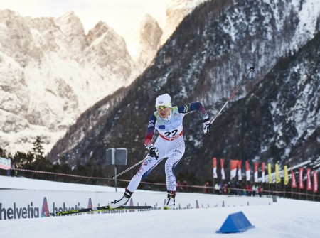 Sophie Caldwell (USA) racing to 13th in the qualifier of the women's World Cup 1.2 k freestyle sprint on Saturday in Planica, Slovenia. She went on to place 13th overall. (Photo: Fischer/NordicFocus)