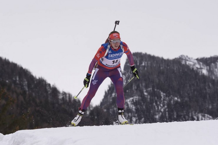 Susan Dunklee (US Biathlon) racing to 11th in the women's 7.5 k sprint at the IBU World Cup in Ruhpolding, Germany. (Photo: USBA/NordicFocus)