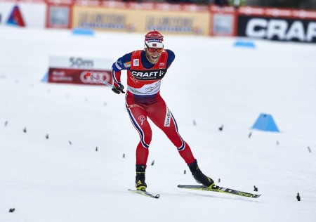 Norway's Martin Johnsrud Sundby racing to second in the men's 10 k freestyle at the sixth stage of the Tour de Ski in Toblach, Italy. (Photo: Fischer/NordicFocus)