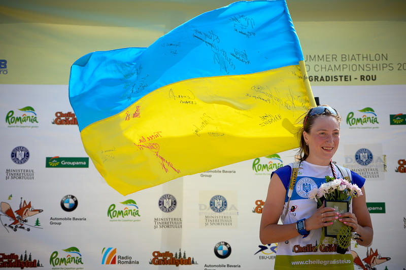 Olga Abramova after winning gold in the pursuit competition at Summer Biathlon World Championships in Romania in August 2015. She had also won the sprint. (Photo:  IBU/Evgeny Tumashov)