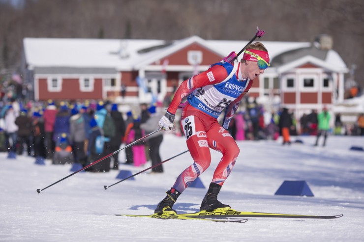 Norway's Johannes Thingnes Boe racing to a 28-second win in the IBU World Cup men's 10 k sprint on Thursday in Presque Isle, Maine. (Photo: Fischer/NordicFocus)