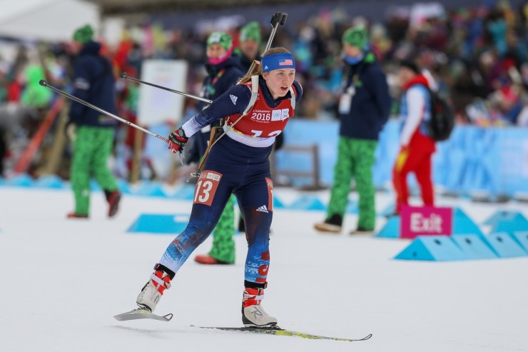 U.S. biathlete Chloe Levins racing in the single mixed relay at the 2016 Youth Olympics in Lillehammer, Norway. With teammate Vasek Cervenka (not shown), the duo went on to place sixth. (Photo: Arnt Folvik for YIS/IOC)