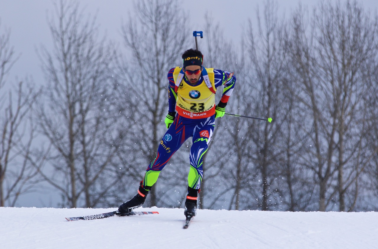 Martin Fourcade pushing his hardest on the Holmenkollen course. (Photo: JoJo Baldus)