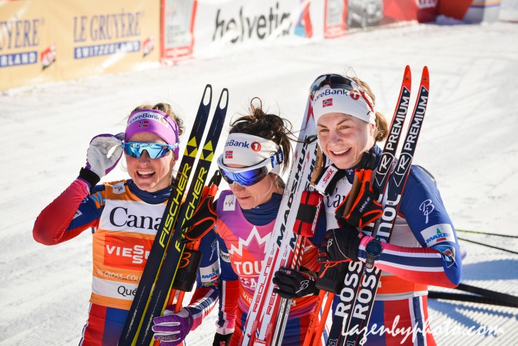 The all-Norwegian women's podium on Saturday at the fourth stage of the Ski Tour Canada, the 10 k freestyle pursuit: with winner Heidi Weng (c), Therese Johaug (l) in second, and Astrid Uhrenholdt Jacobsen (r) in third. (Photo: John Lazenby/Lazenbyphoto.com)
