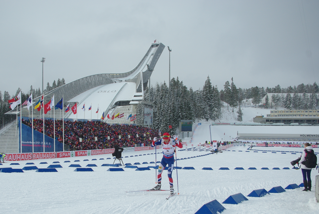 Ole Einar Bjørndalen locking up a second silver medal in the pursuit. 