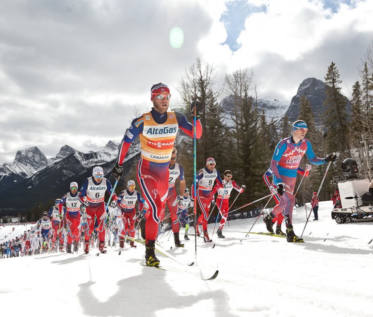 Sundby leading the field after the start of stage six's skiathlon, Canmore, Canada. (Photo:FasterSkier)