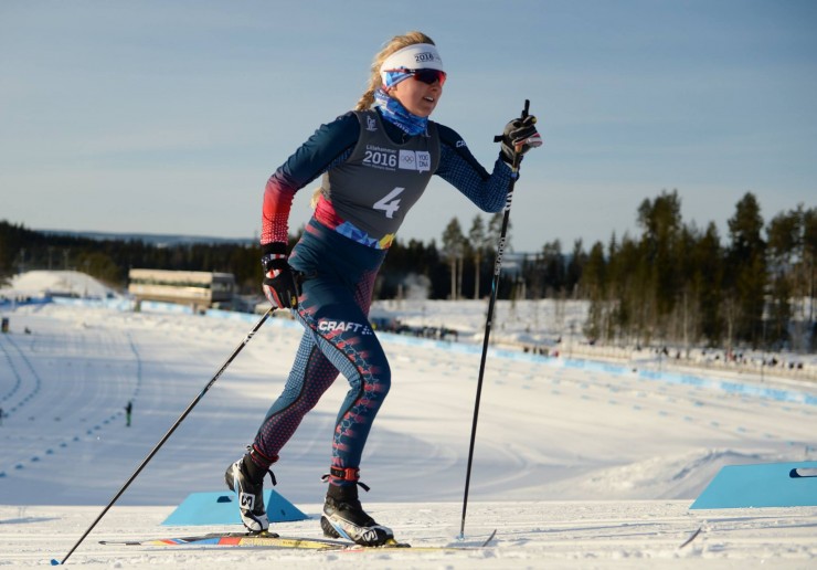 Hannah Halvorsen representing the U.S. in the classic sprint qualifier at the 2016 Youth Olympic Games in Lillehammer, Norway. (Photo: FIS)