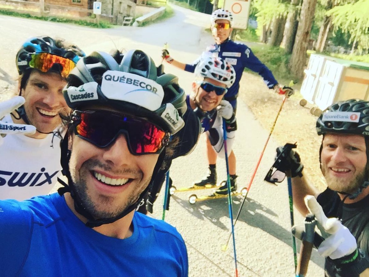 Alex Harvey (front) takes a selfie during a rollerski workout in Livigno, Italy, with Canadian teammate Devon Kershaw (l) and some members of the Norwegian national team, including Martin Johnsrud Sundby (r). "Intervals in AM, skate ski in PM with this crew. / Intervalles ce matin et ski en PM avec ce groupe!" Harvey captioned the photo. (Photo: Alex Harvey/Instagram) 