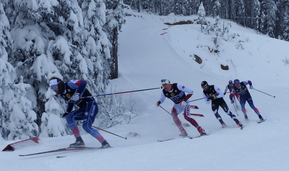 The men's final on the first downhill. Hanneman leads Madlener, Briand, Gelso, and Morgan (Photo: Peggy Hung)
