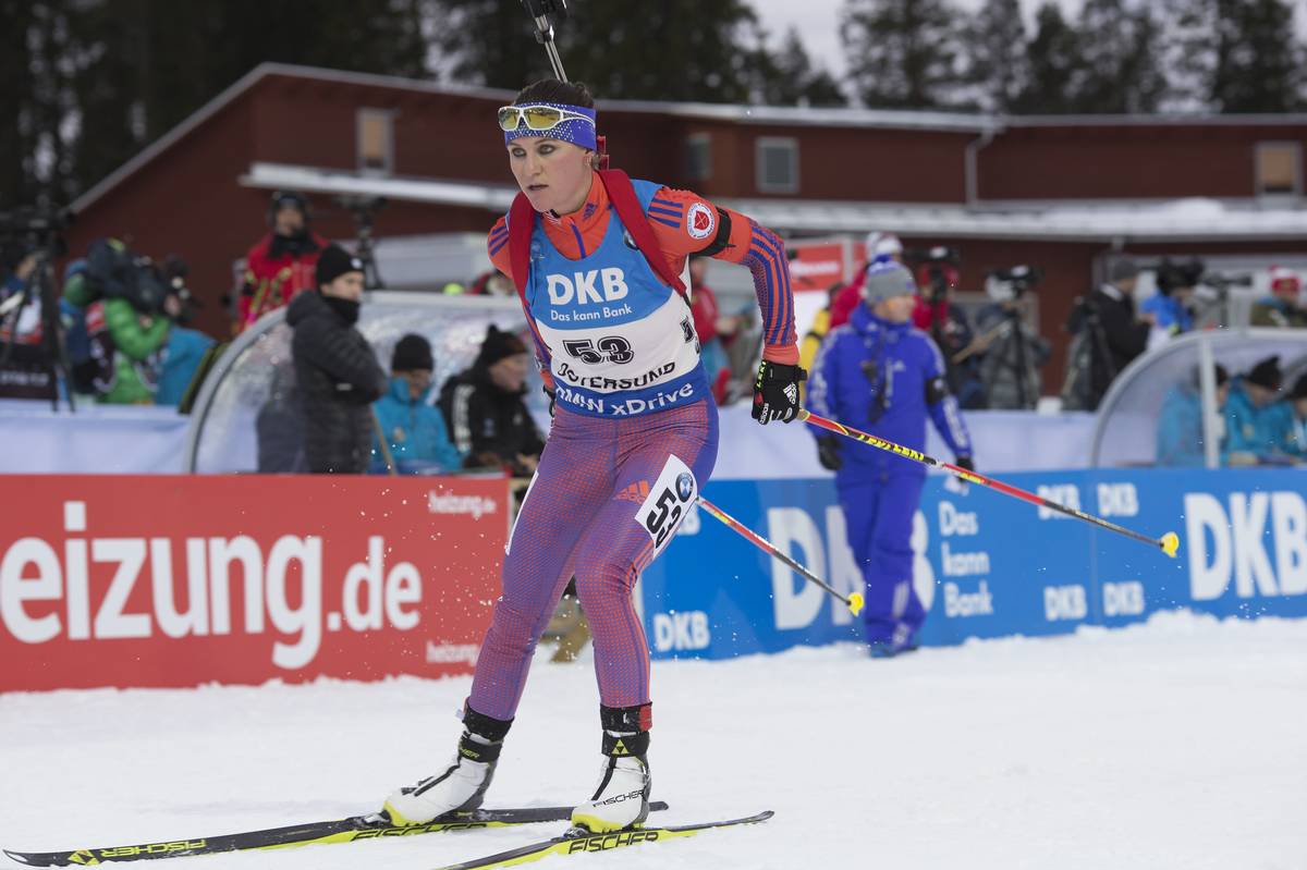 Joanne Reid (US Biathlon) racing to 47th in her first World Cup pursuit, the first pursuit of the 2016/2017 season in Östersund, Sweden. (Photo: USBA/NordicFocus)