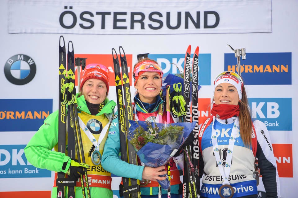 The women’s 10 k pursuit at the IBU World Cup In Östersund, Sweden. From left to right: Germany’s Laura Dahlmeier in second, Czech Republic’s Gabriela Koukalová in first, and Italy’s Dorothea Wierer in third. (Photo: IBU)