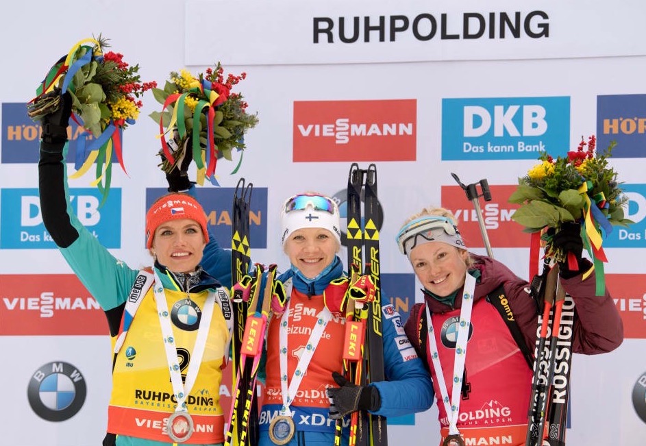 The podium of the women’s 10 k pursuit at the 2017 IBU World Cup in Ruhpolding, Germany, with (left to right) Czech Republic’s Gabriela Koukalová in second, Finland’s Kaisa Mäkäräinen in first, and France’s Marie Dorin Habert in third place. (Photo: IBU)